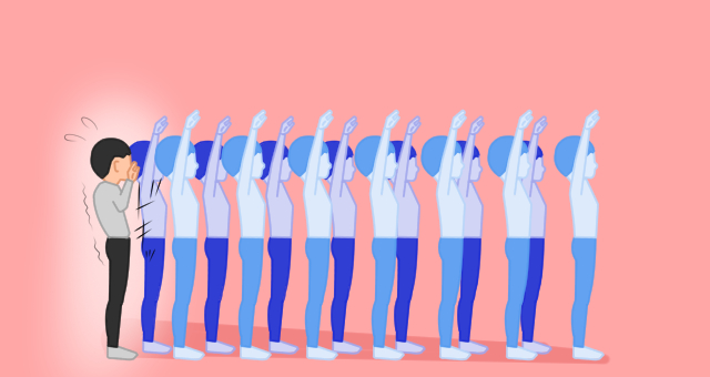 恐る恐る手を上げる子ども